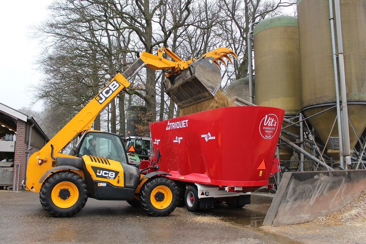 Fütterungskosten, Futtermanagement, Kontrolle Fütterungskosten, Futterkosten, Effizienz, effizient füttern, futtermanagement system Futtermischwagen Futtermischer